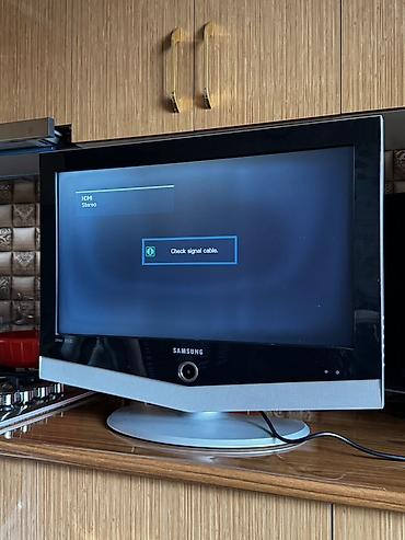samsung 26: Samsung LCD televizor – 26 düym (təxmini çərçivədən çərçivəyə). Model — 1