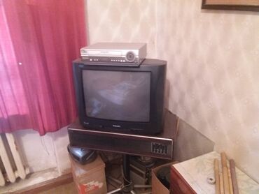 Шкафы для одежды: Шкаф для одежды, Б/у, Прямой, Дерево — 10