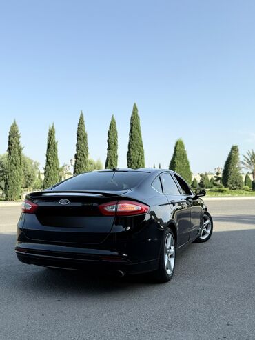 Ford: Ford Fusion: 1.5 l | 2016 il 18500 km Sedan — 3