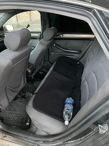 Audi: Audi A6: 1997 г., 2.8 л, Механика, Газ, Седан — 4