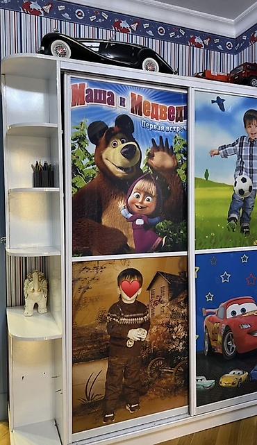 Uşaq dolabları: Uşaq otağı üçün sürgülü qapılı şkaf - Dizayn: Ön panellərdə rəngarəng — 1