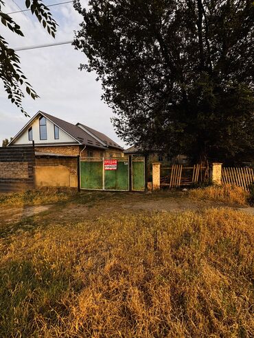 купить дом в рассрочку в бишкеке: Дом, 62 м², 4 комнаты, Собственник, Старый ремонт