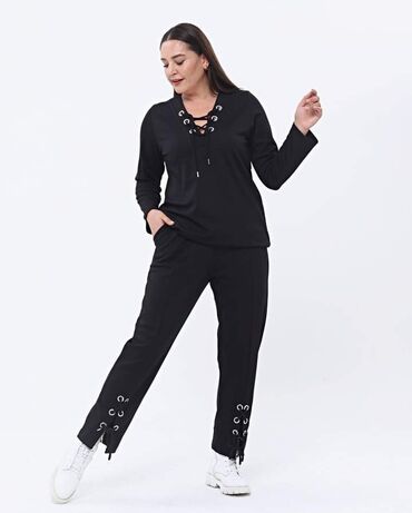 Gornji i donji deo: Modeli za punije dame
Cene 3499 din 
Veličine 2XL, 3XL, 4XL na lalafo.rs — 6 Gornji i donji deo: Modeli za punije dame
Cene 3499 din 
Veličine 2XL, 3XL, 4XL — 6