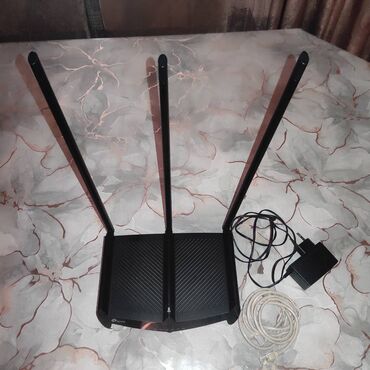 notebook qiymetleri ucuz: Router Бренд : TP-Link Цвет : Black Макс. Скорость беспроводного