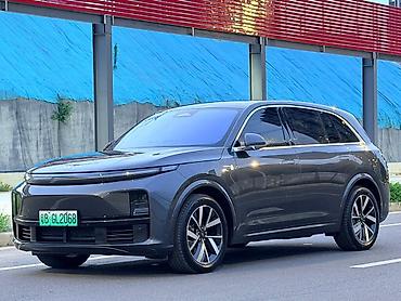 силк вэй: Lixiang L7: 2023 г., 1.5 л, Автомат, Гибрид, Кроссовер — 6