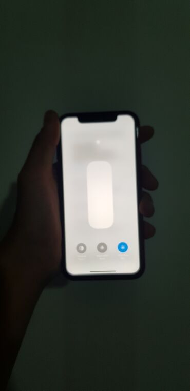 телефоны бу айфон: IPhone Xr, Б/у, 256 ГБ, Красный, Защитное стекло, 82 %