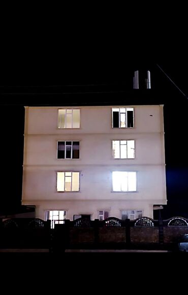 кара балта суточные квартиры: 1 комната, 28 м², 2 этаж