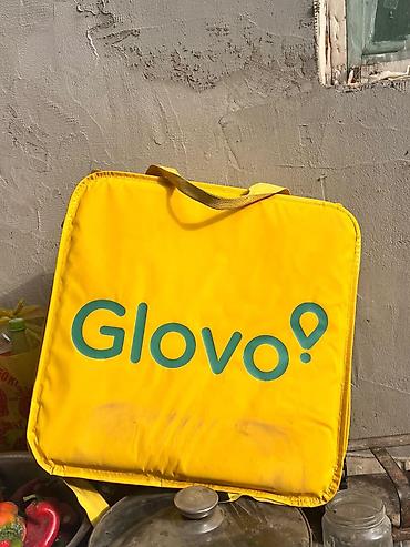 эмерек гарнитуралары: Термосумка-рюкзак курьерская Glovo - Формат: короб-сумка для доставки — 2