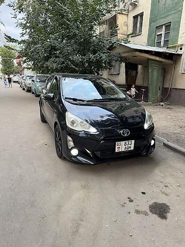 тойота приус с: Toyota Prius C: 2016 г., 1.5 л, Автомат, Гибрид, Хэтчбэк — 2