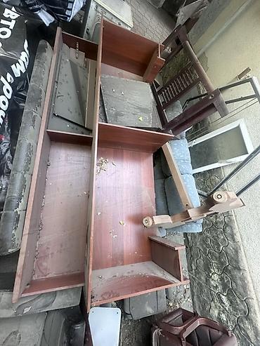 глем палас: Ресепшен, для офиса и кафе Доина 2,5мПолка/настенный стеллаж из ЛДСП — 1