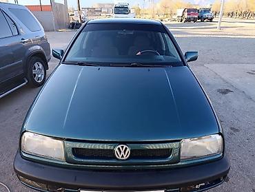 hongqi e: Volkswagen Vento: 1996 г., 1.8 л, Механика, Бензин, Седан — 7