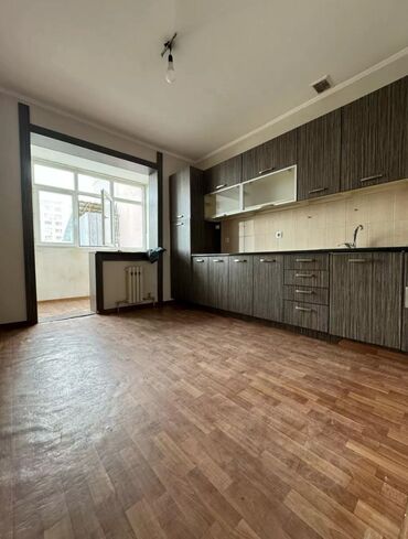 микроблейдинг бишкек: 3 комнаты, 78 м², Индивидуалка, 1 этаж, Косметический ремонт