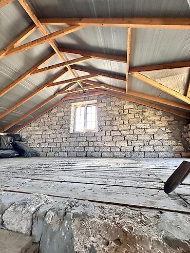 Həyət evləri və villaların satışı: Qala qəs. 5 otaqlı, 1000 kv. m, Təmirsiz — 9