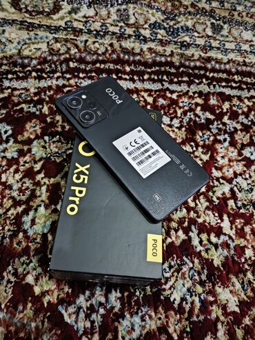 чехол для документов: Poco X5 Pro 5G, Б/у, 256 ГБ, цвет - Черный, 2 SIM