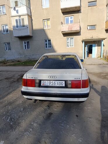 авто логан: Audi S4: 1993 г., 2.3 л, Механика, Бензин, Седан