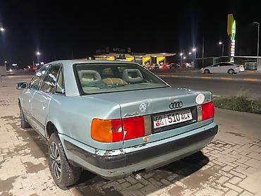 сокулук там: Audi 100: 1990 г., Кол менен иштөөчү, Бензин, Седан — 5