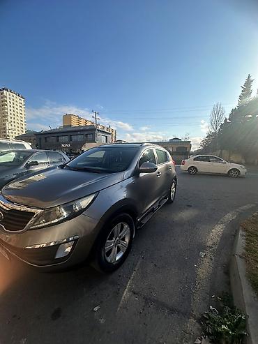 Kia: Kia Sportage: 2 l | 2011 il Universal — 2