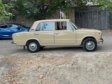 pro scooter: VAZ (LADA) 2103 : 1.3 l | 1987 il 147000 km Sedan — 1