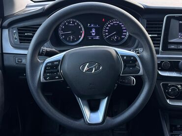 Hyundai: Hyundai Sonata: 2021 г., 2 л, Автомат, Газ, Седан — 6