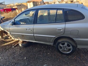 Kia: Kia Rio: 2003 г., 1.5 л, Механика, Бензин, Универсал