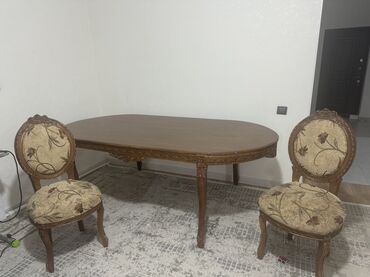 стол обеденный деревянный: Конок бөлмөсү үчүн үстөл жана отургуч, түсү - Күрөң