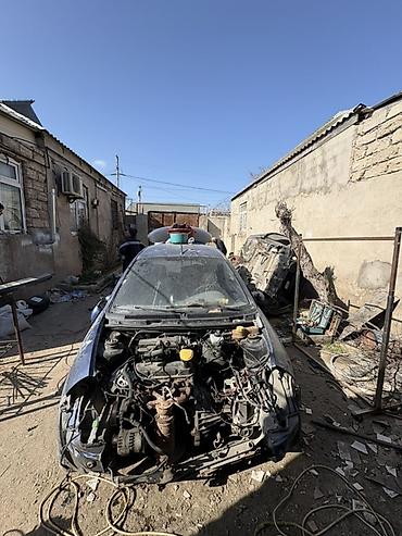 ford oturacaq: Ford Ka – ehtiyat hissələri Avtomobil Ford Ka modelidir. Şəkillərdə — 5