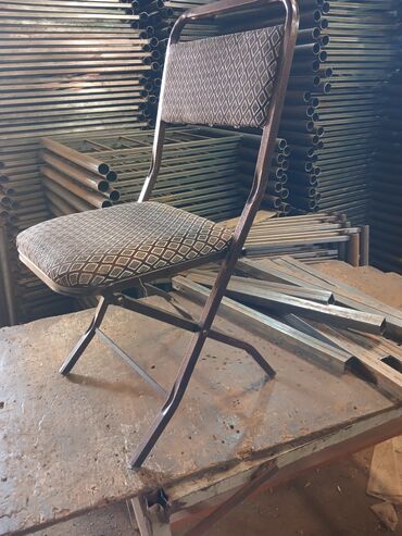 Restoran mebeli: Stullar 13m başlayir.modelə görə qiymət dəyişir keyfiyyətə görə — 9