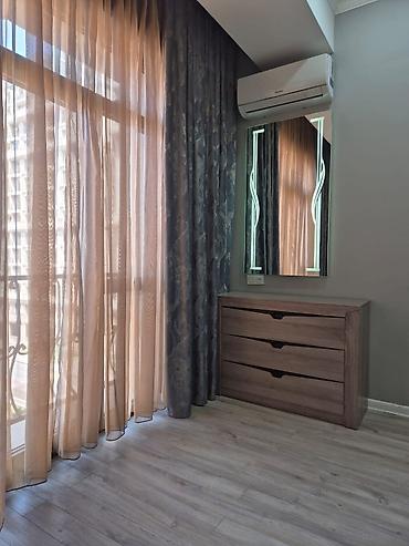 Долгосрочная аренда квартир: 3 комнаты, Риэлтор, Без подселения, С мебелью полностью — 15