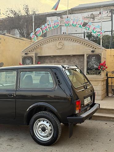 vaz buferi: VAZ (LADA) 4x4 Niva: 1.7 l | 2018 il 79000 km Ofrouder/SUV — 10
