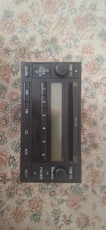 cd çalar: Toyota orijinal avtomobil maqnitofonu (OEM başlıq bloku) — 3