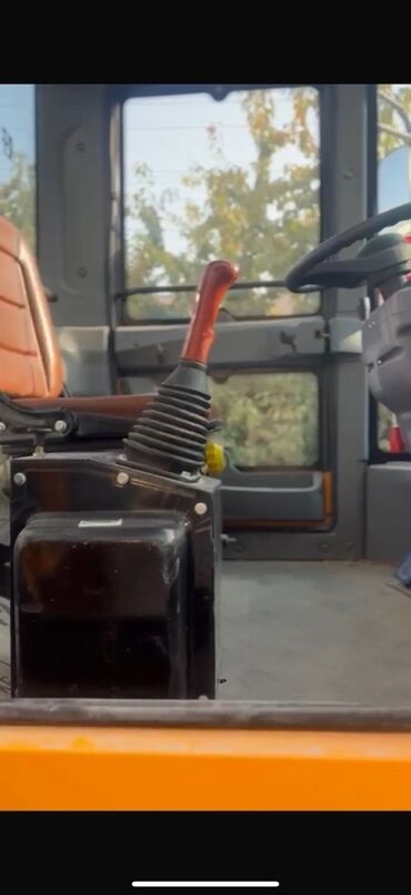 Погрузчики: Погрузчик, 2024 г., Колесный, Фронтальный — 10