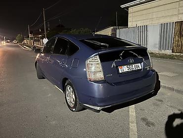gen 2: Toyota Prius: 2009 г., 1.5 л, Гибрид, Хэтчбэк — 5