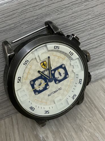 Наручные часы: Продаю наручные механические часы Ferrari покупал в россий 2014 году