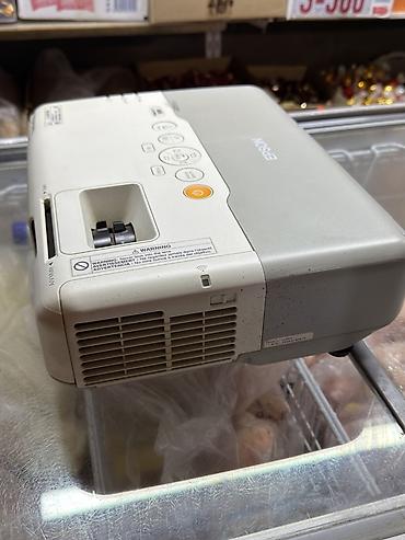 123 ekran tv: Epson PowerLite 96W proyektor - Brend/model: Epson PowerLite 96W - — 4
