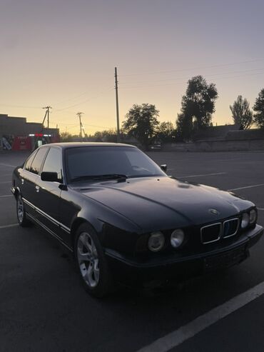 купить двигатель на бмв в бишкеке: BMW 5 Series (E34), черный седан Срочно срочно нужны деньги !!!!