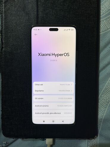 mp 3 player: Xiaomi 13 Lite, 256 ГБ, цвет - Розовый, 
 Гарантия, Сенсорный, Отпечаток пальца