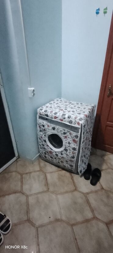 Uzunmüddətli kirayə mənzillər: Oglanlara kirə ev — 12