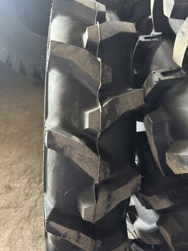 балон грузовой: Шины для Т25 9.5-32 8 слойные Камерные Armour При покупке одной шины