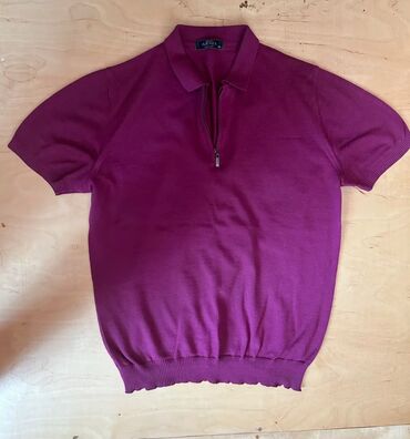 Koftalar, sviterlər: Təcili Satılır…Endirim Var… Kişi köynəkləri satılır.Ölçüsü — 10