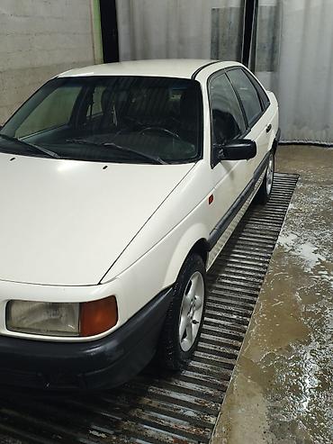киа спортейдж 1996: Volkswagen Passat: 1992 г., 1.8 л, Механика, Седан — 4
