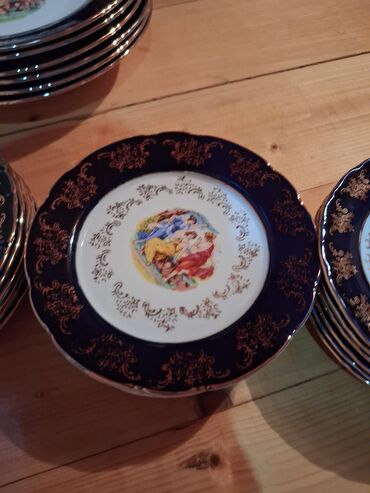 Digər dəstlər və servizlər: Çex'in orjinal marka yeni vəziyyətdə işlənilməmiş qab dəsti -da lalafo.az — 18 Digər dəstlər və servizlər: Çex'in orjinal marka yeni vəziyyətdə işlənilməmiş qab dəsti — 18