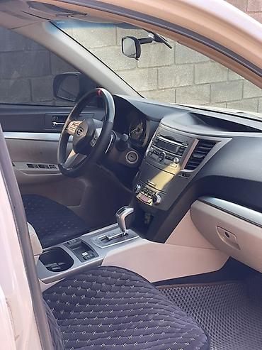 Subaru: Subaru Legacy: 2010 г., Седан — 6