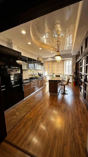 Продажа квартир: 4 комнаты, 154 м², Элитка, 4 этаж, Дизайнерский ремонт
