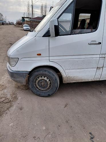 кузов 2101: Грузовой фургон-пикап с бортовой платформой и верхним каркасом - — 2