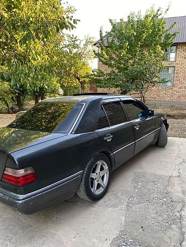 алло такси рядом кара суу: Mercedes-Benz E-Class: 1993 г., 2.2 л, Механика, Бензин, Седан — 2