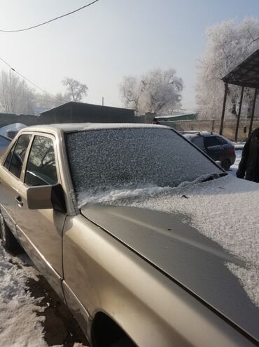 мерс милинум: Mercedes-Benz W124: 1990 г., 2.3 л, Механика, Газ, Седан