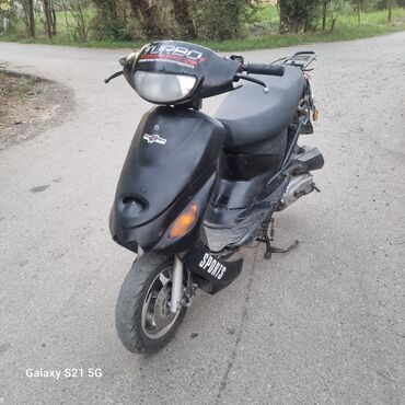 moped icare: Moon - SKUTER, 50 sm3, 2020 il, 123456 km