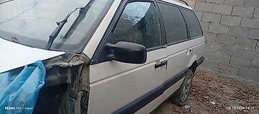 выхлоп е39: Volkswagen Passat Variant: 1990 г., Универсал — 1