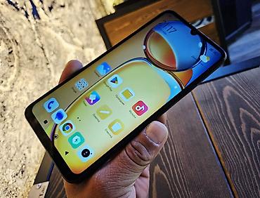 note 3: Redmi, Redmi 13C, Б/у, 256 ГБ, цвет - Черный, 1 SIM, 2 SIM — 2