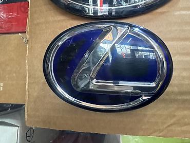 Эмблема задняя Шильдик Lexus Rx450H 0 at lalafo.kg Эмблема задняя Шильдик Lexus Rx450H 0